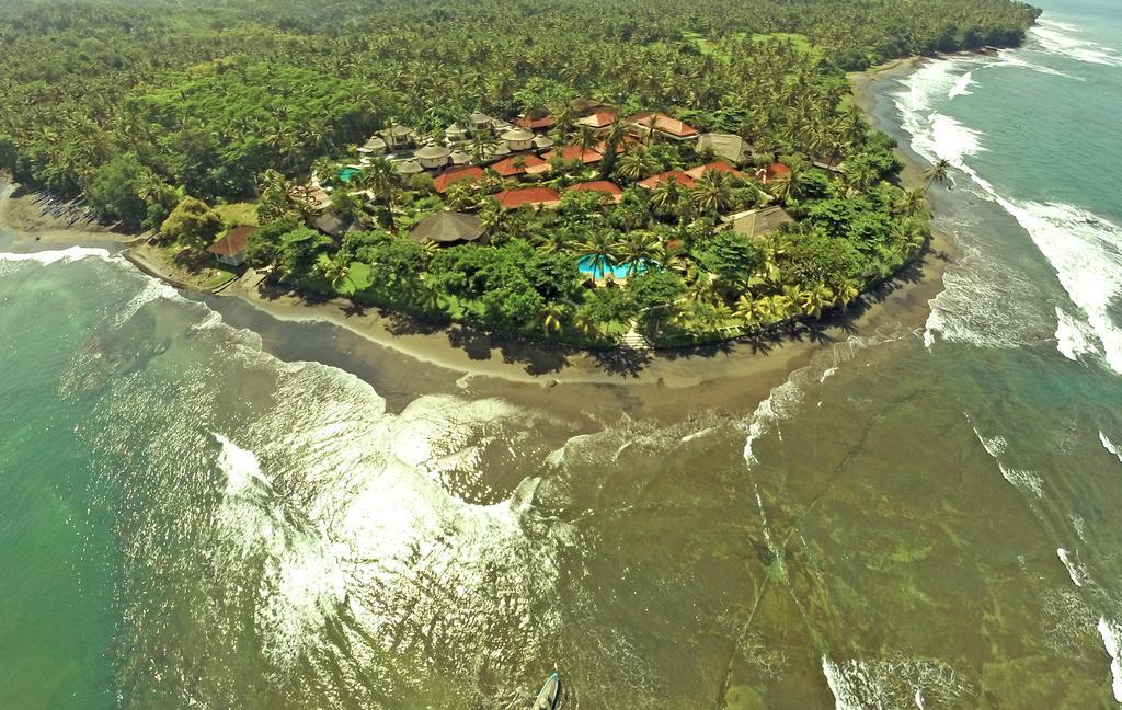 Puri Dajuma Beach Eco-Resort & Spa Pulukan Ngoại thất bức ảnh